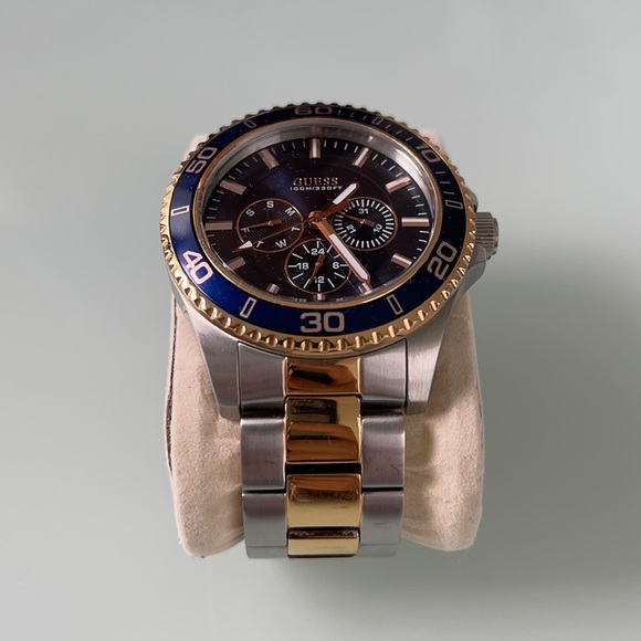 Guess watch - Picture 1 of 5